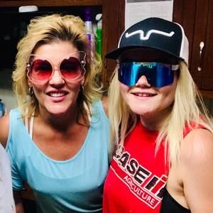 Meet your Posher, Heather